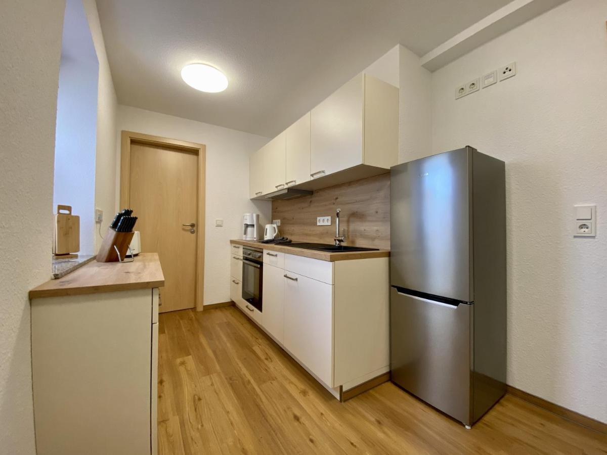Ferienhaus Julian 塔勒 外观 照片